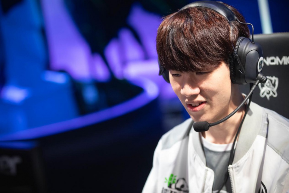 传闻：xfl0ud 将替换 jottAAA 在 Aurora